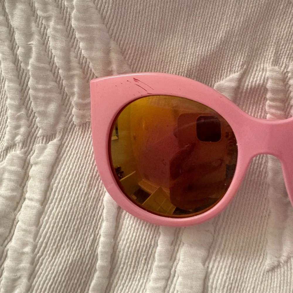 Girls sunglasses